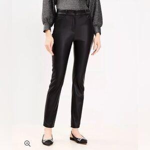 LOFT Sutton Skinny Pants in Faux Leather, Size 4